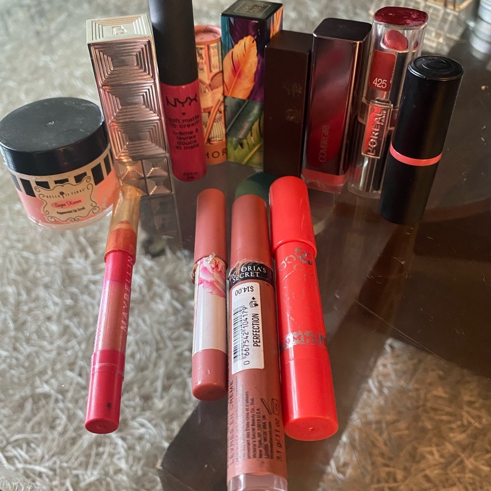 Lipstick bundle nudes/pinks/mauves
